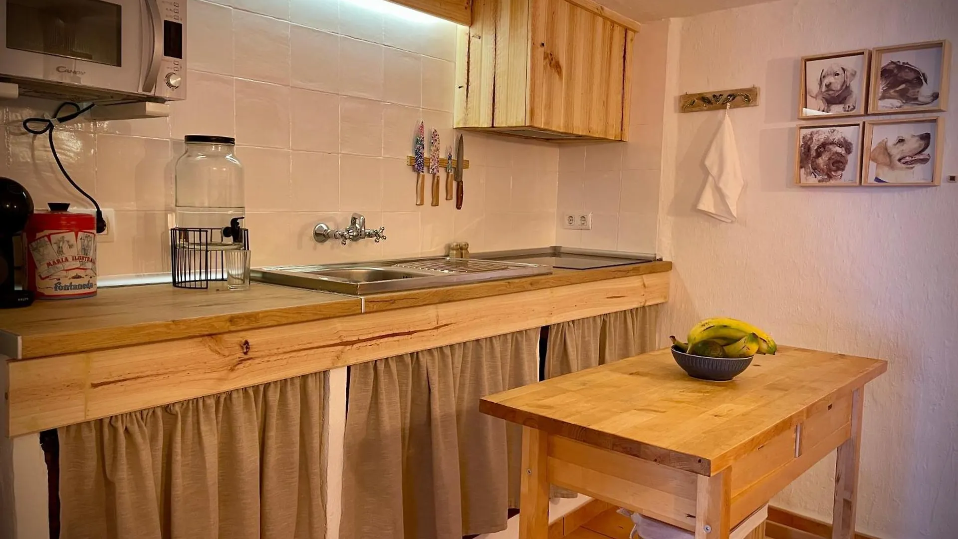 Alojamiento La Casa Del Pintor Almonaster la Real Holiday home